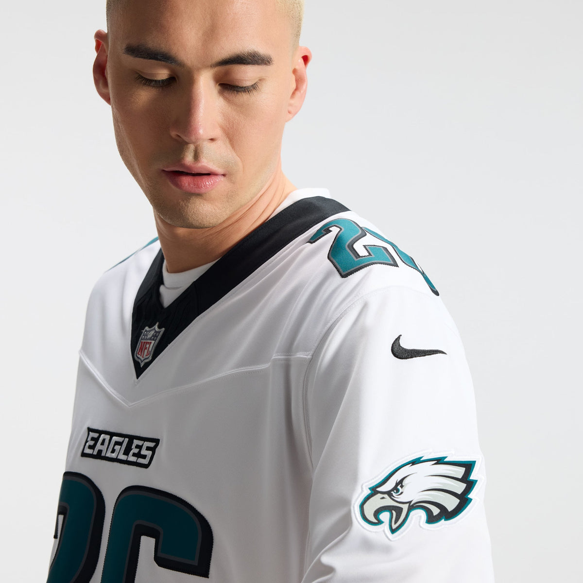Men's Philadelphia Eagles Saquon Barkley Nike Kelly Green Alternate Vapor F.U.S.E. Stitched Limited Jersey